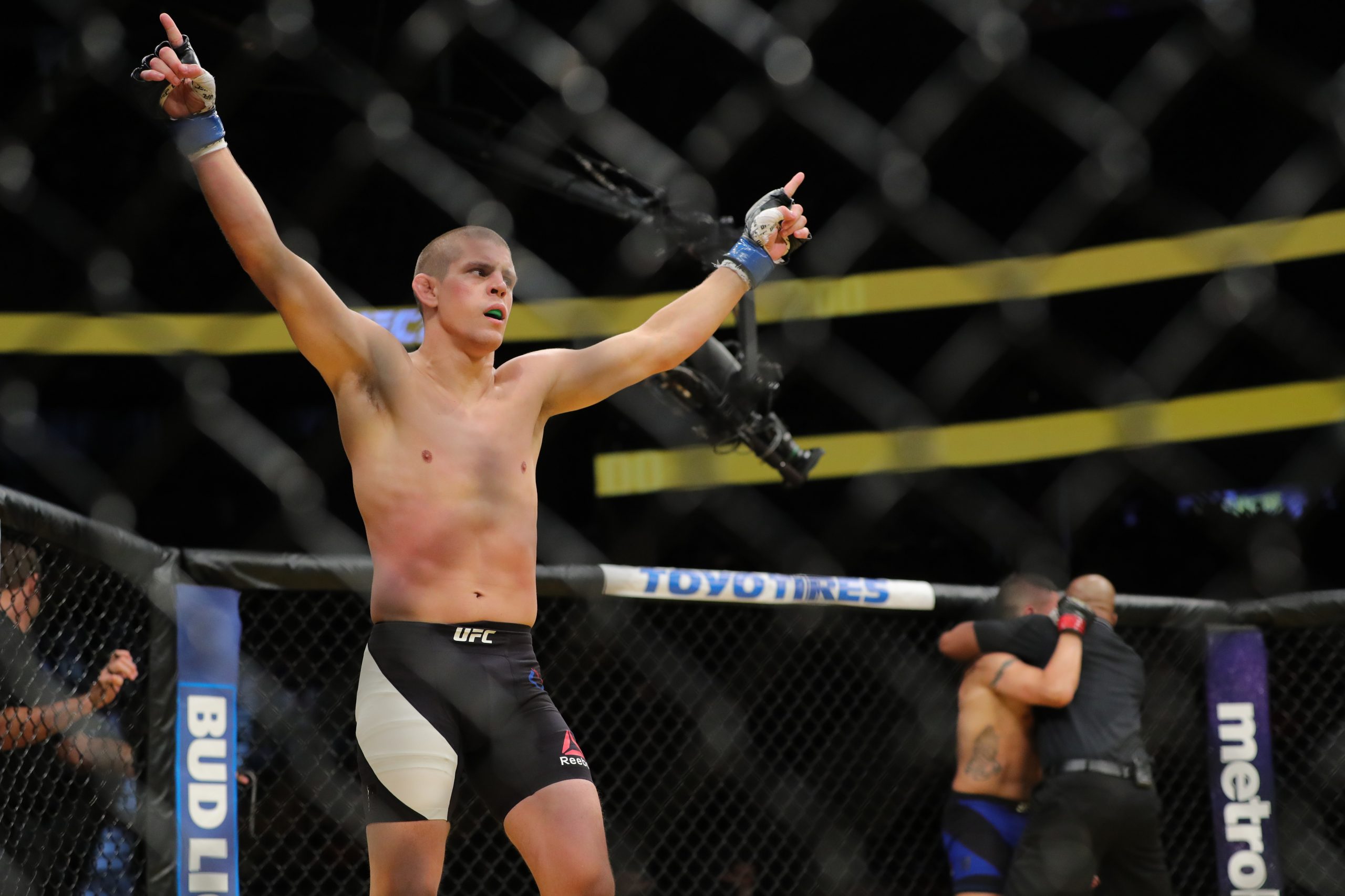 Joe Lauzon