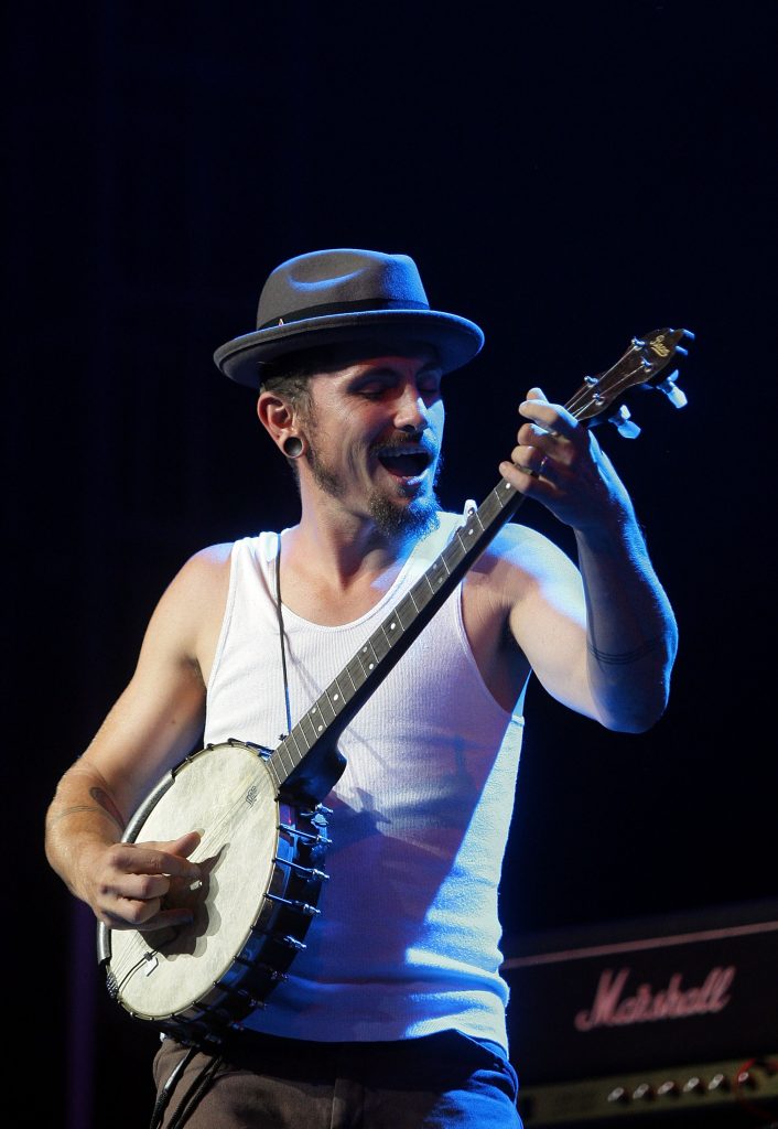 John Butler Net Worth - Wiki, Age, Weight and Height, Relationships ...