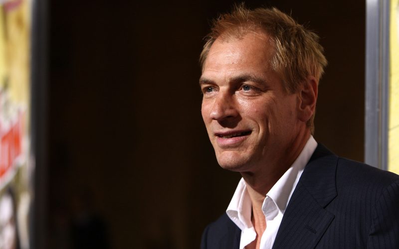 Julian Sands