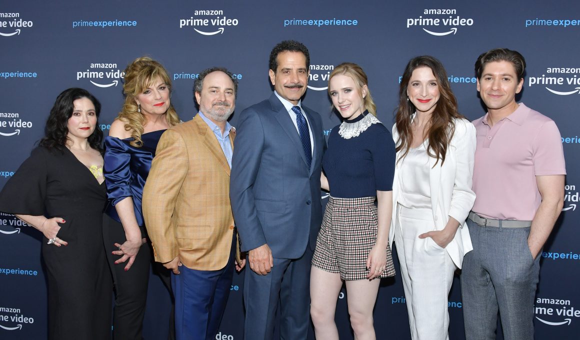 Kevin Pollak Net Worth in 2023 - Wiki, Age, Weight and Height