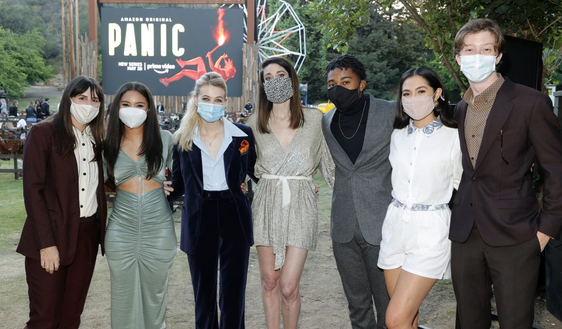 Lauren Oliver Net Worth in 2023 Wiki, Age, Weight and Height, Relationships, Family, and More