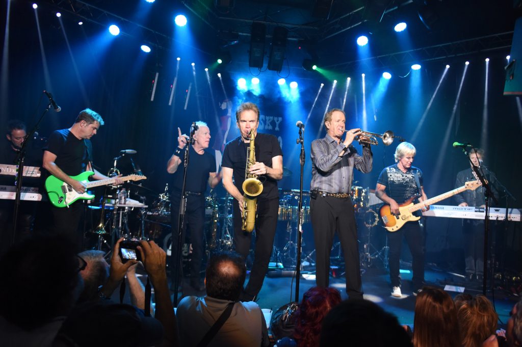 Lee Loughnane Net Worth - Wiki, Age, Weight and Height, Relationships