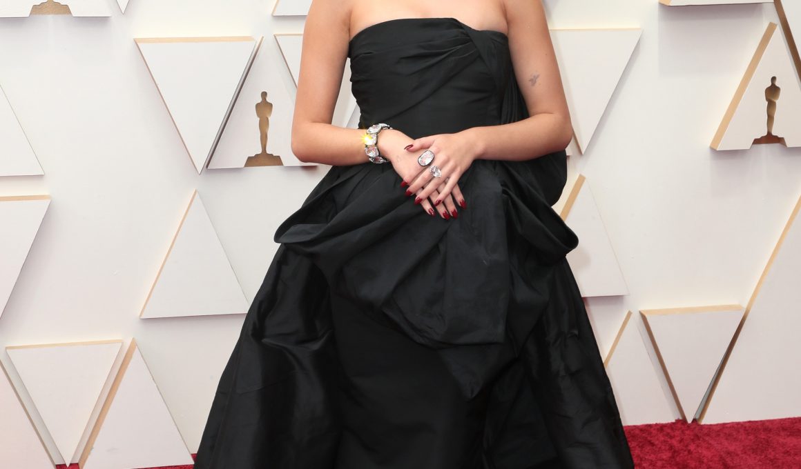 Maddie Ziegler Net Worth in 2023 - Wiki, Age, Weight and Height