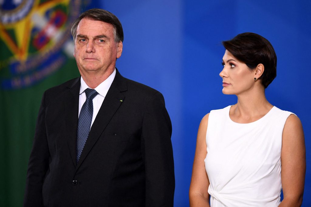 Michelle Bolsonaro Net Worth - Wiki, Age, Weight and Height ...
