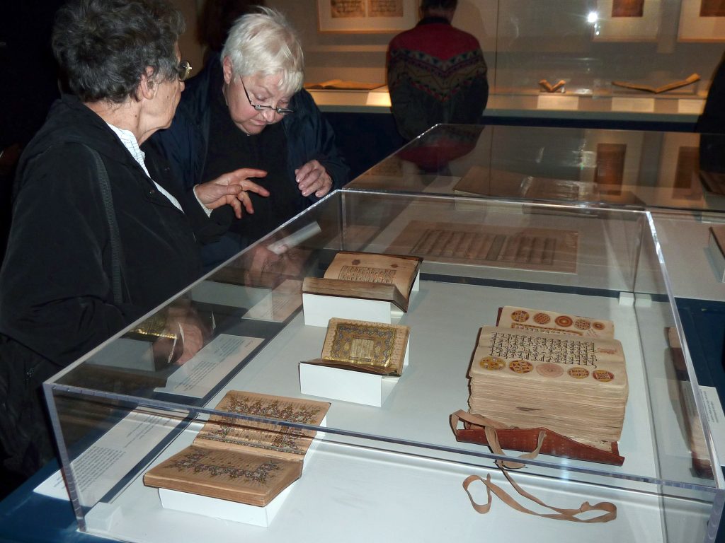 Nasser Khalili Net Worth - Wiki, Age, Weight and Height, Relationships