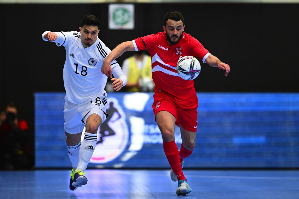 Nick Castle Net Worth - Wiki, Age, Weight and Height, Relationships