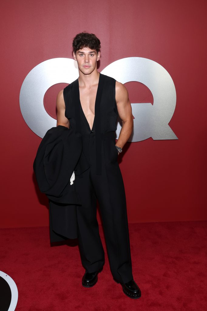 Noah Beck Net Worth - Wiki, Age, Weight and Height, Relationships