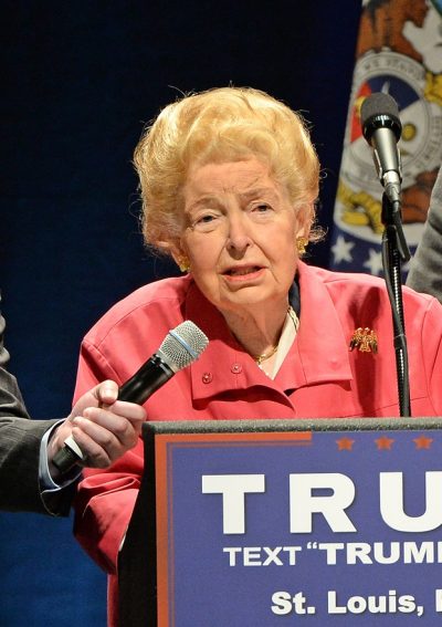 Phyllis (TV series) visual data 6