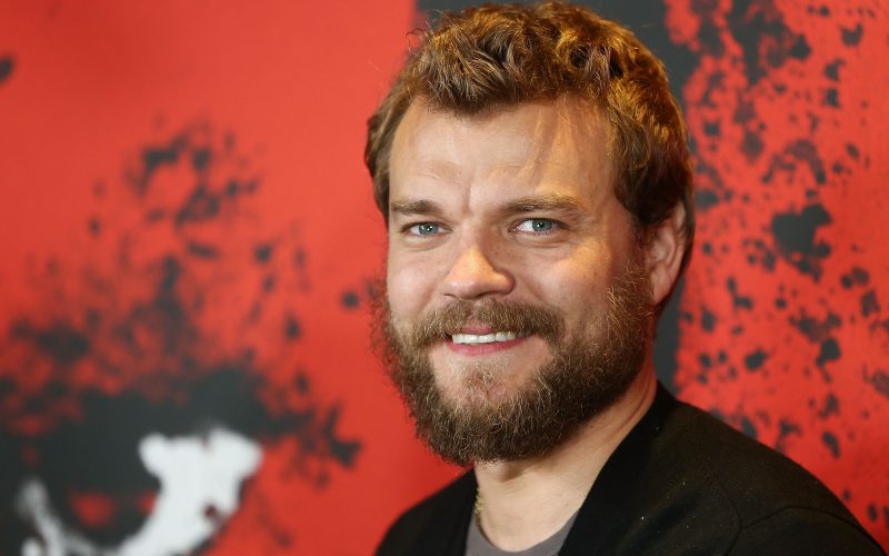 Pilou Asbaek