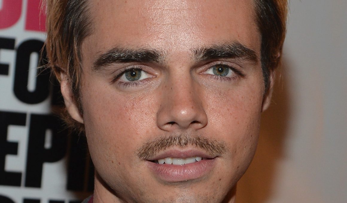Reid Ewing Net Worth in 2023 - Wiki, Age, Weight and Height