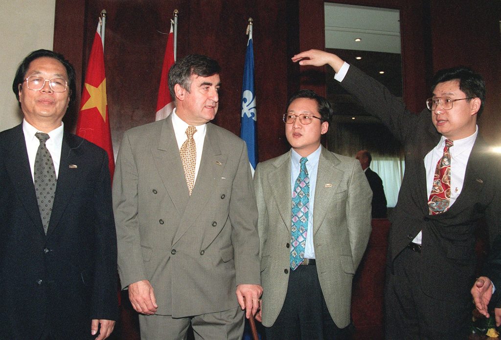 Shen Guojun Net Worth - Wiki, Age, Weight and Height, Relationships