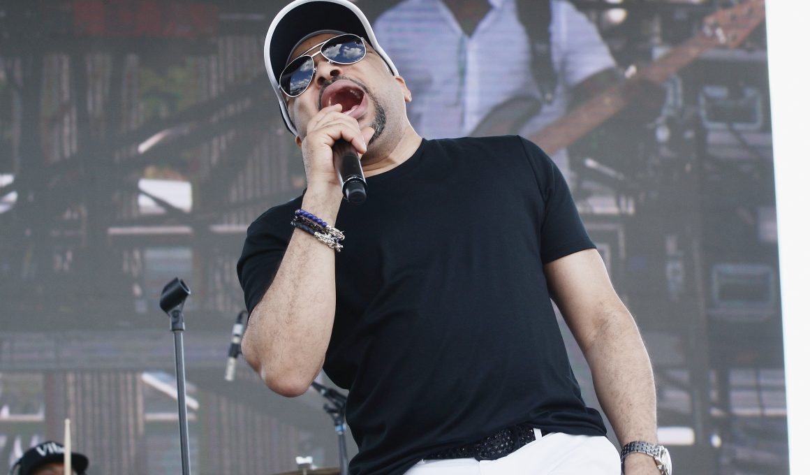 Smokie Norful Net Worth in 2023 - Wiki, Age, Weight and Height