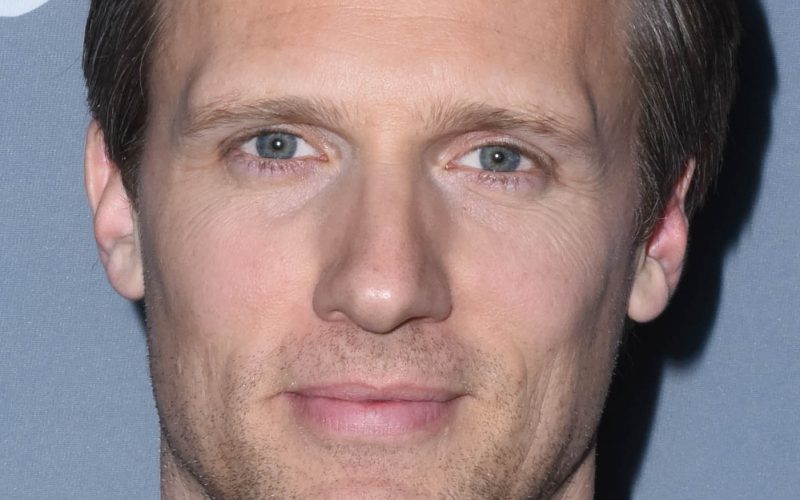 Teddy Sears