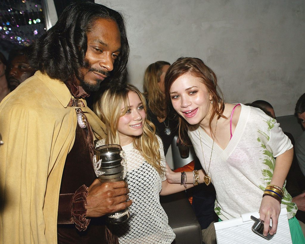 The Olsen Twins Net Worth Wiki, Age, Weight and Height, Relationships