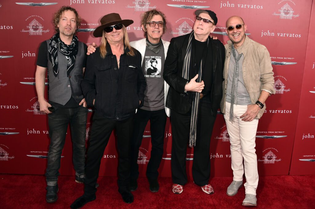 Tom Petersson Net Worth - Wiki, Age, Weight and Height, Relationships