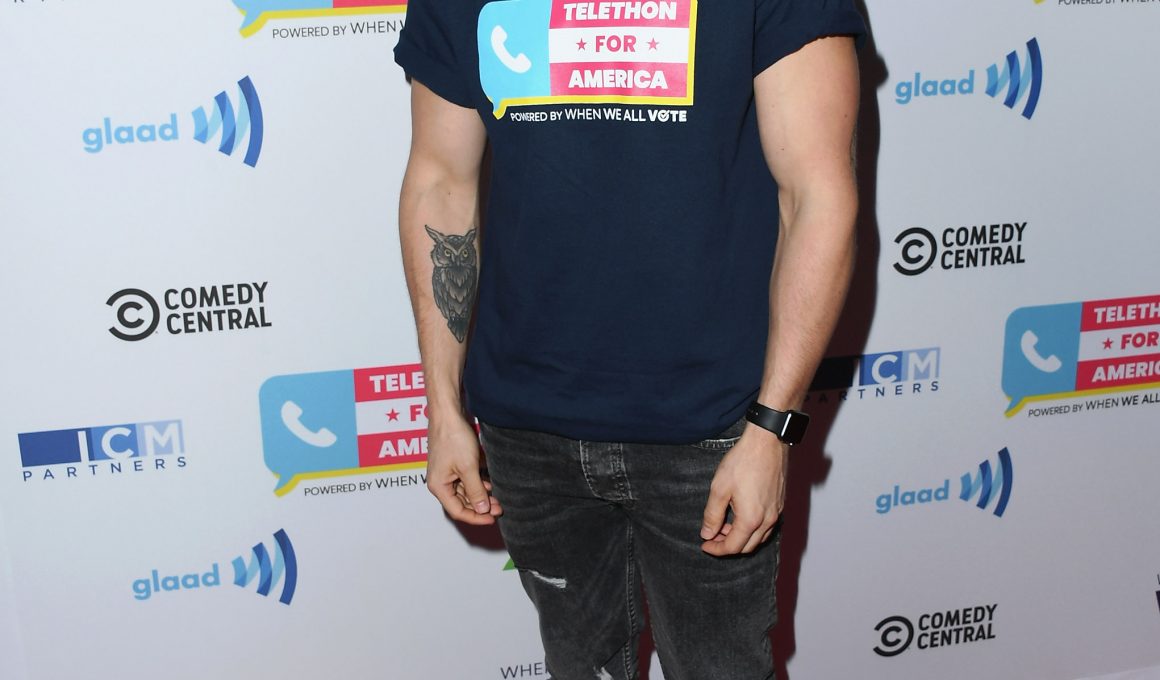 Tyler Oakley Net Worth in 2023 - Wiki, Age, Weight and Height