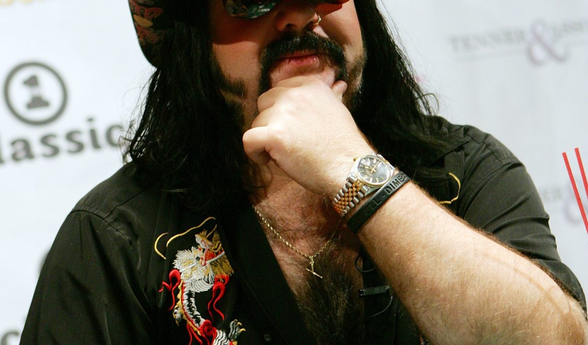 Vinnie Paul Net Worth in 2023 - Wiki, Age, Weight and Height