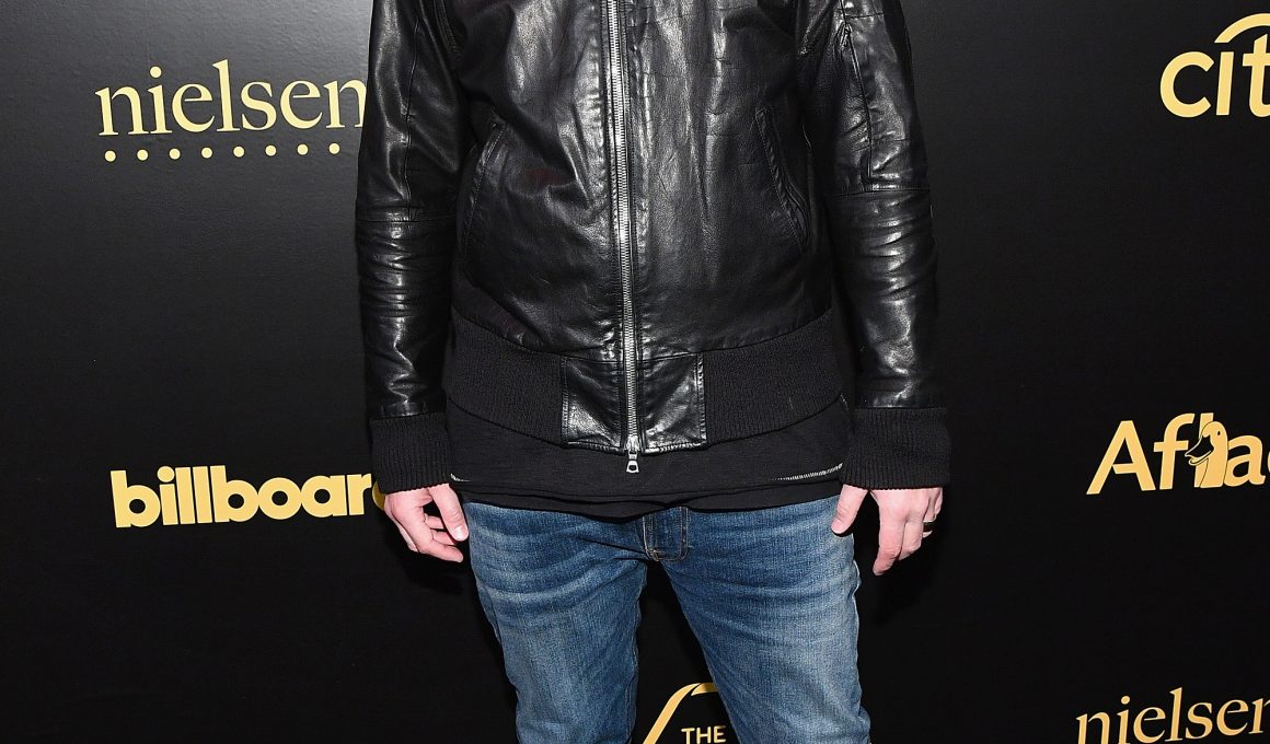 Zane Lowe Net Worth in 2023 - Wiki, Age, Weight and Height