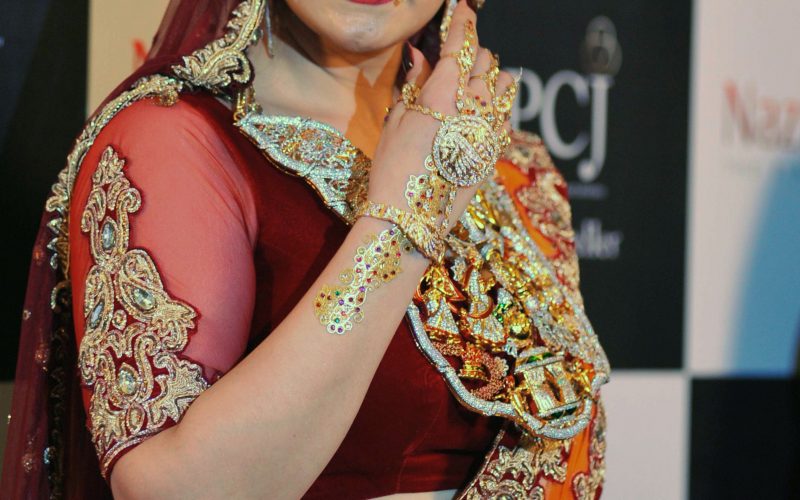 Zarine Khan