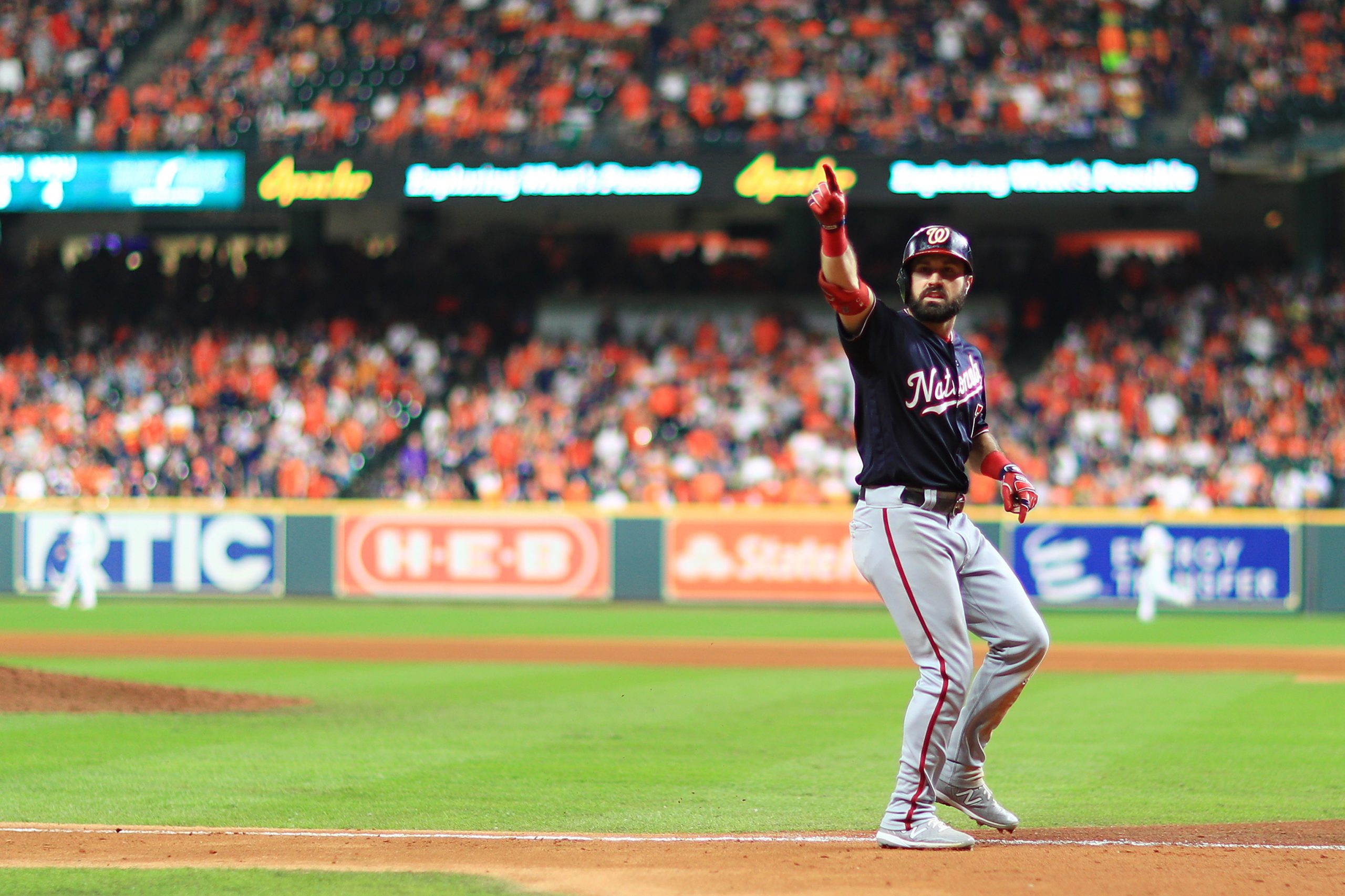 Adam Eaton photo 2