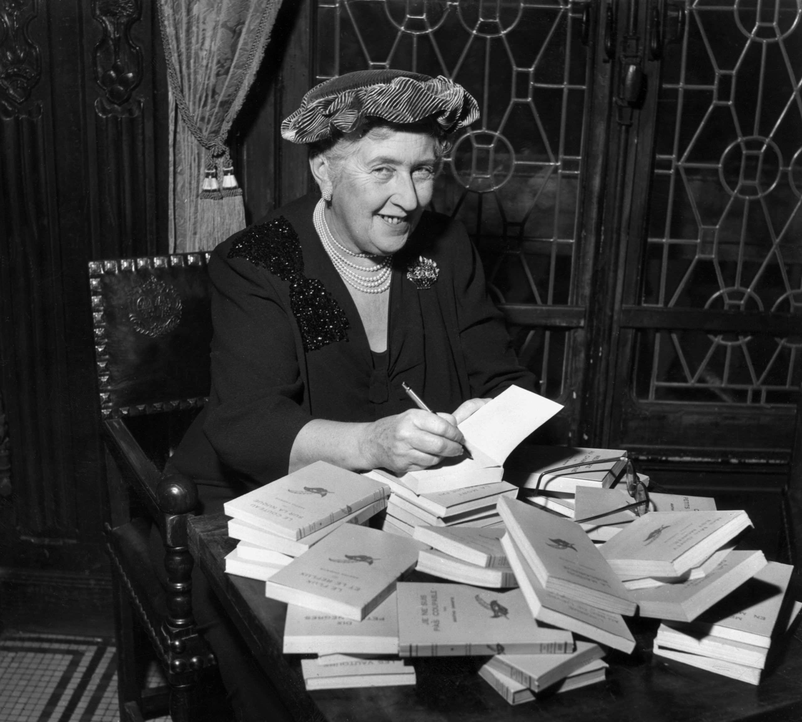 Agatha Christie photo 3