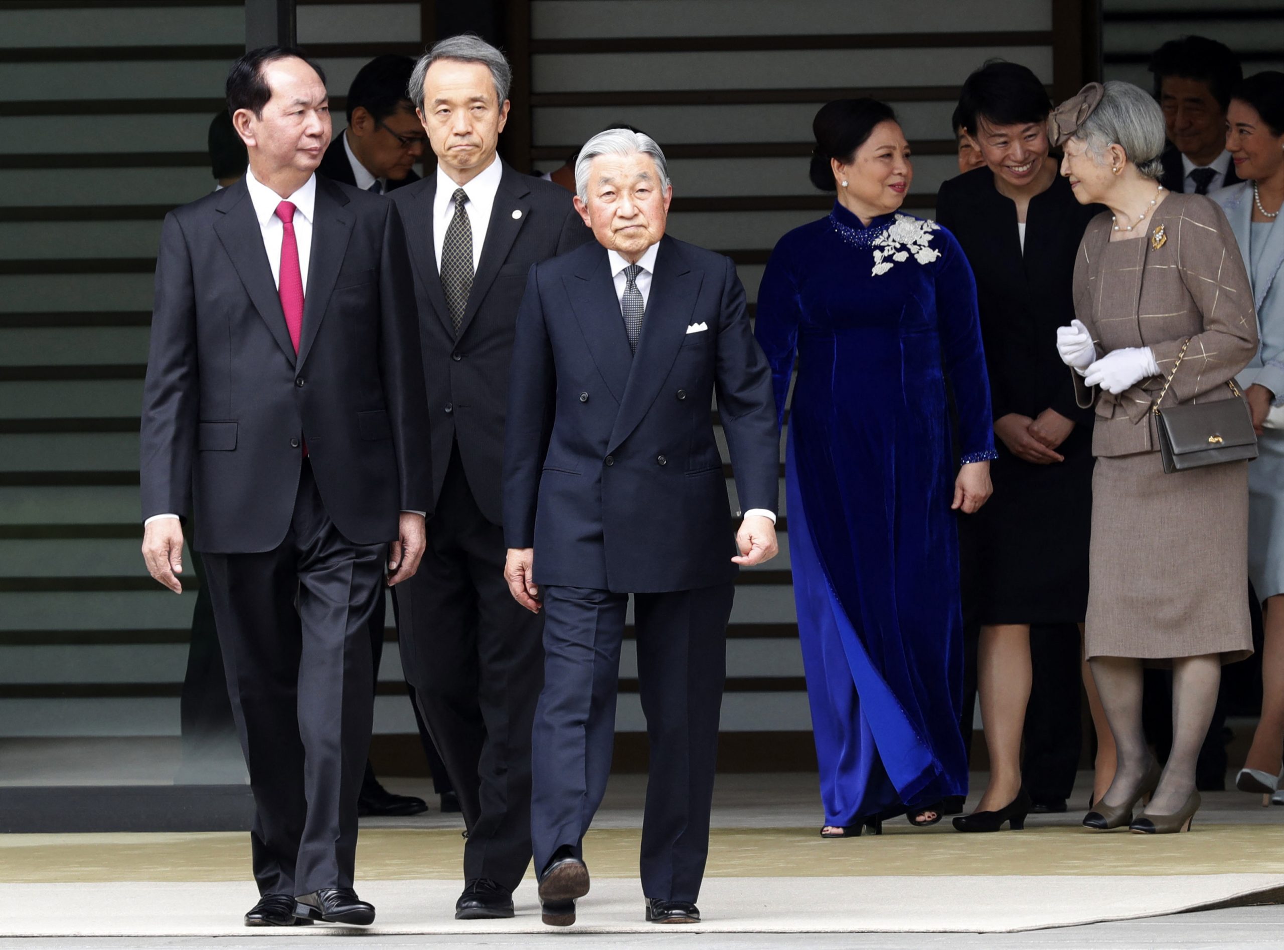 Akihito photo 3