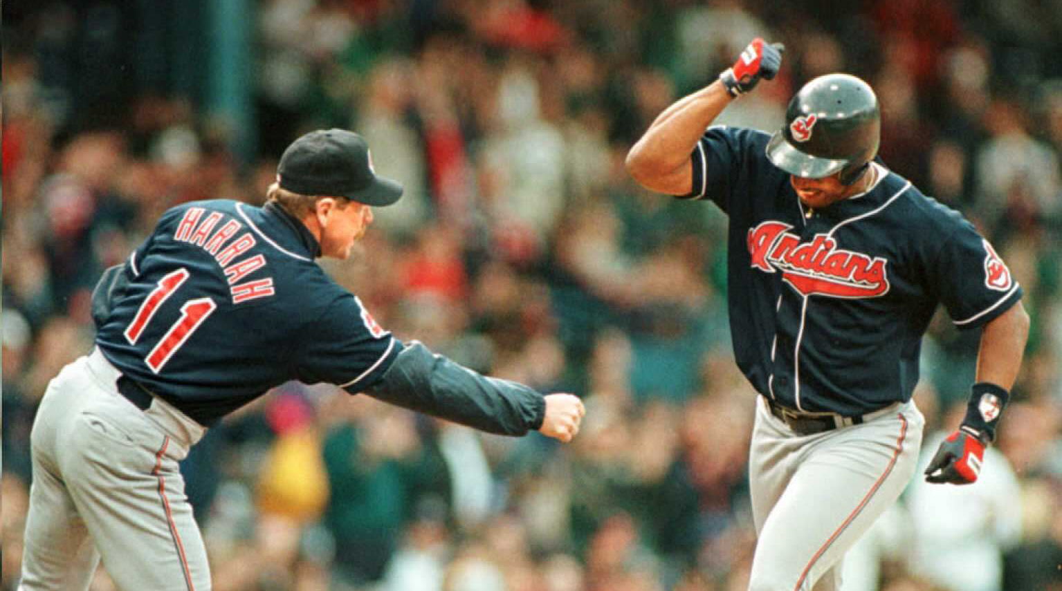 Albert Belle photo 3