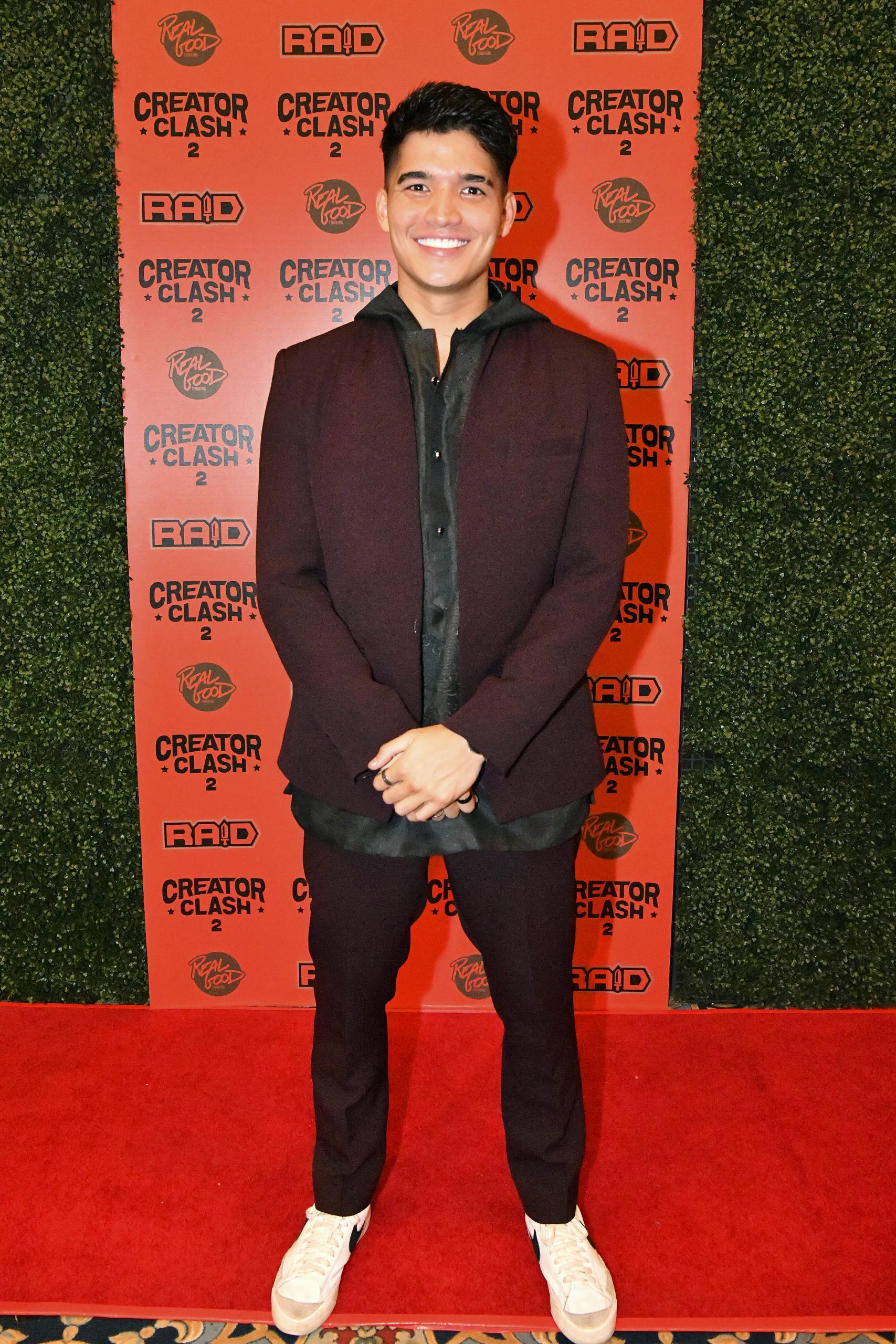 Alex Wassabi photo