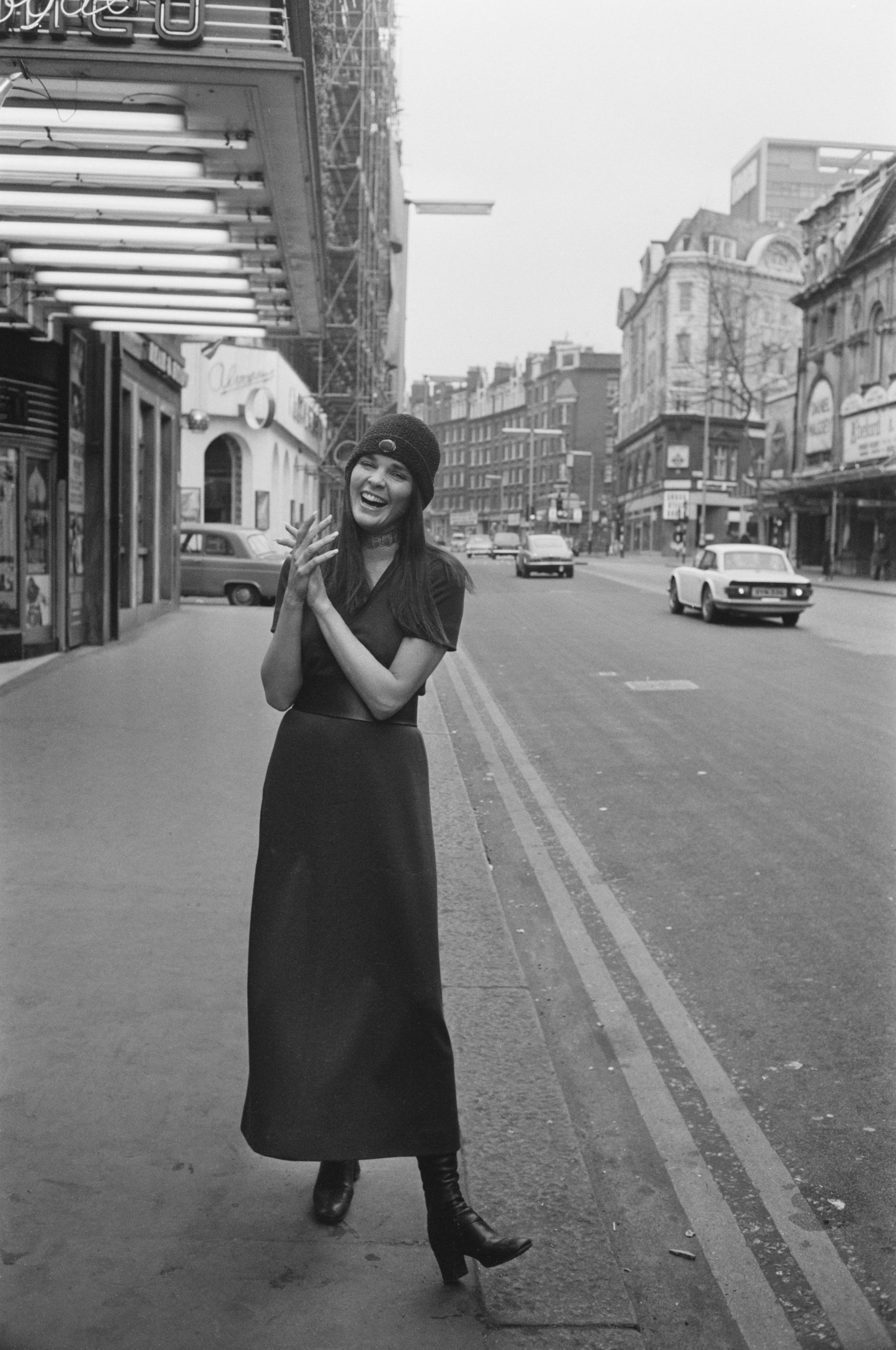 Ali MacGraw photo 3