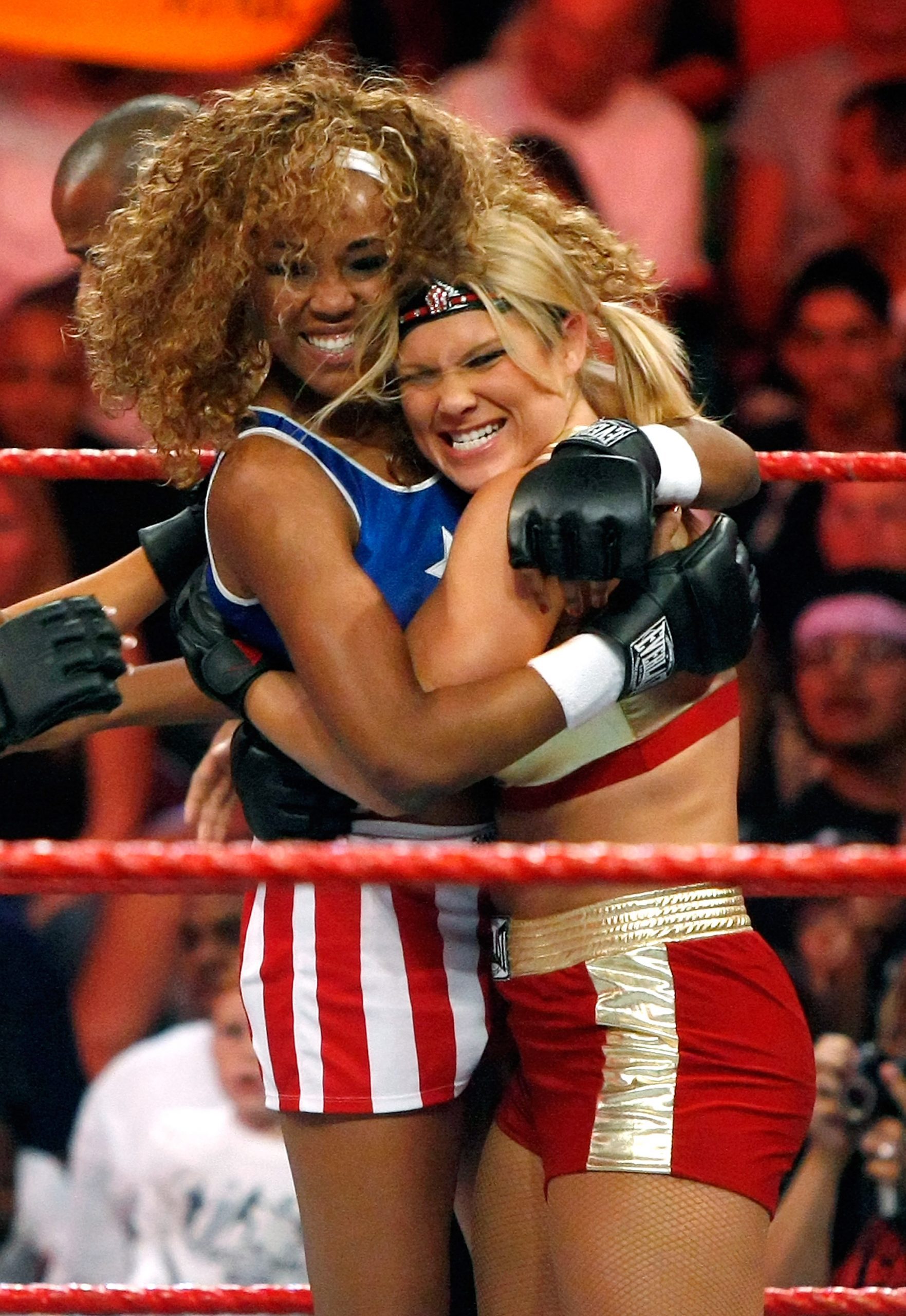 Alicia Fox photo 2