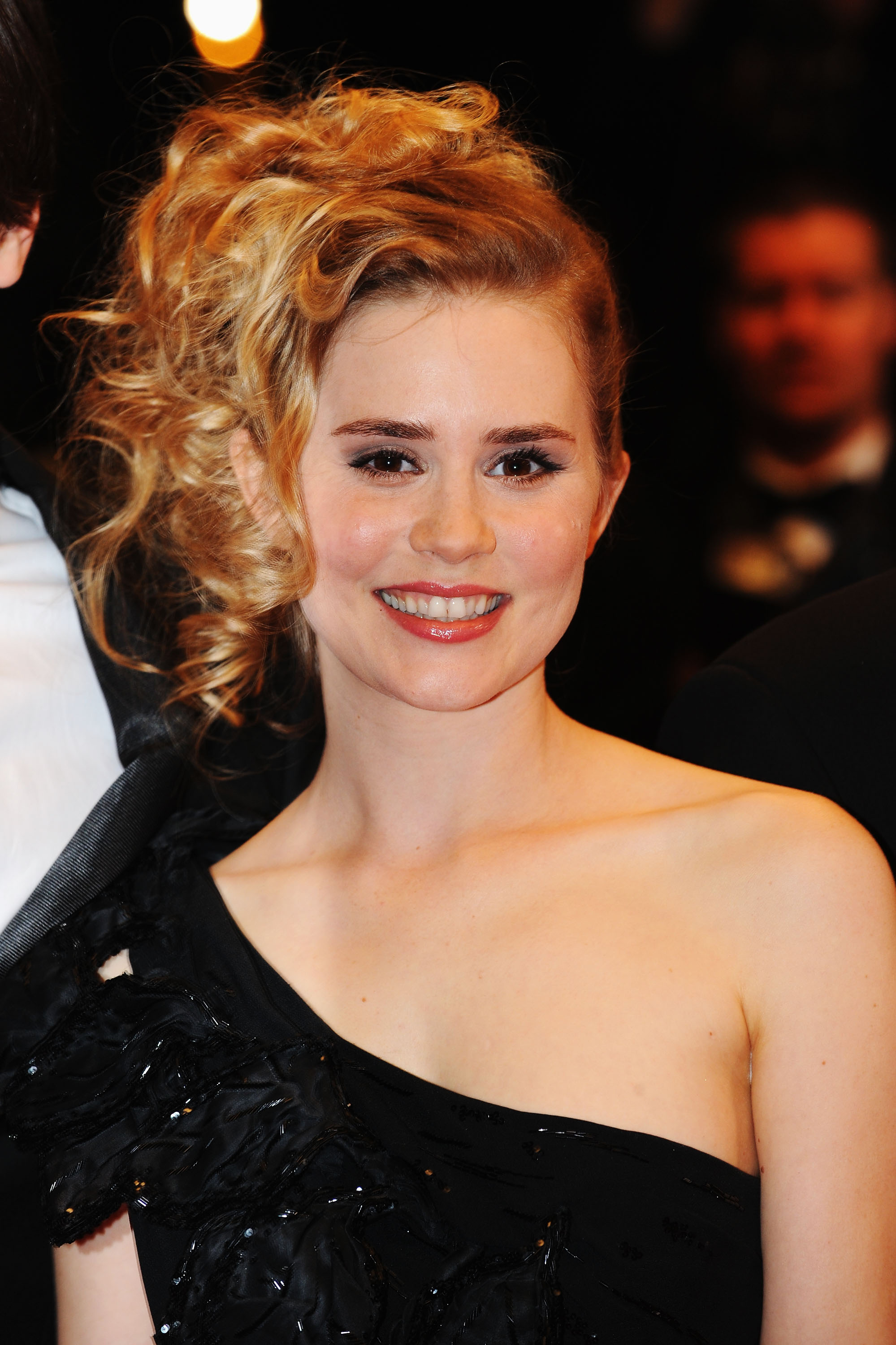 Alison Lohman photo