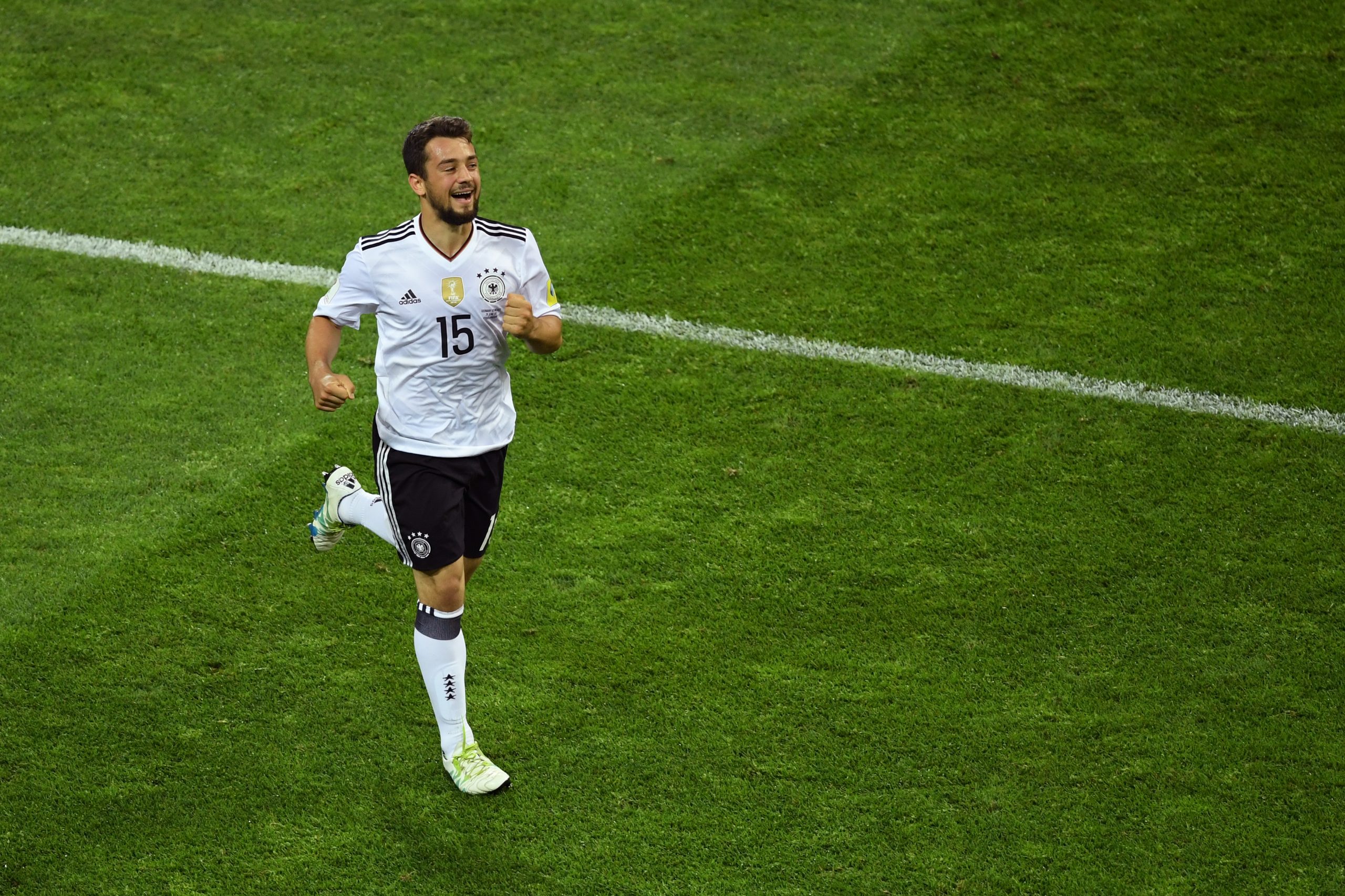 Amin Younes photo 3