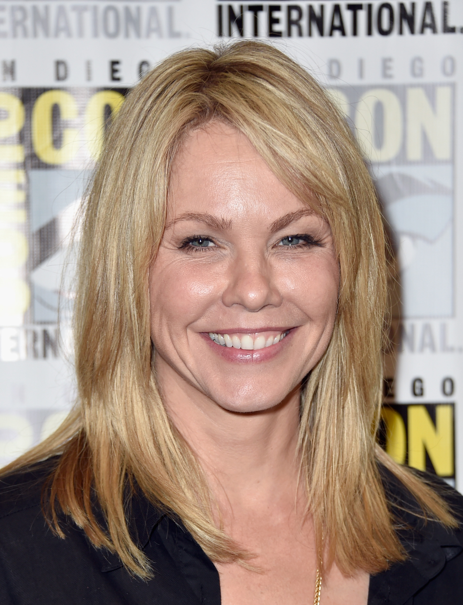 Andrea Roth photo 2