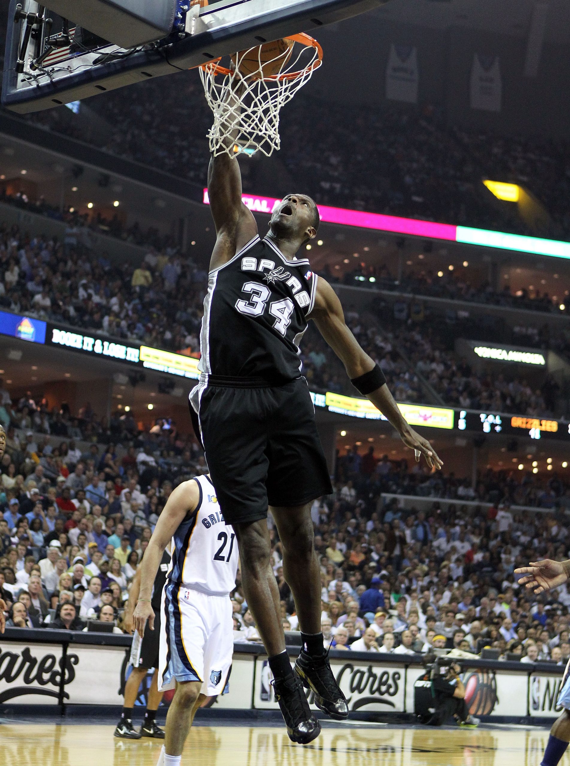 Antonio McDyess photo 3