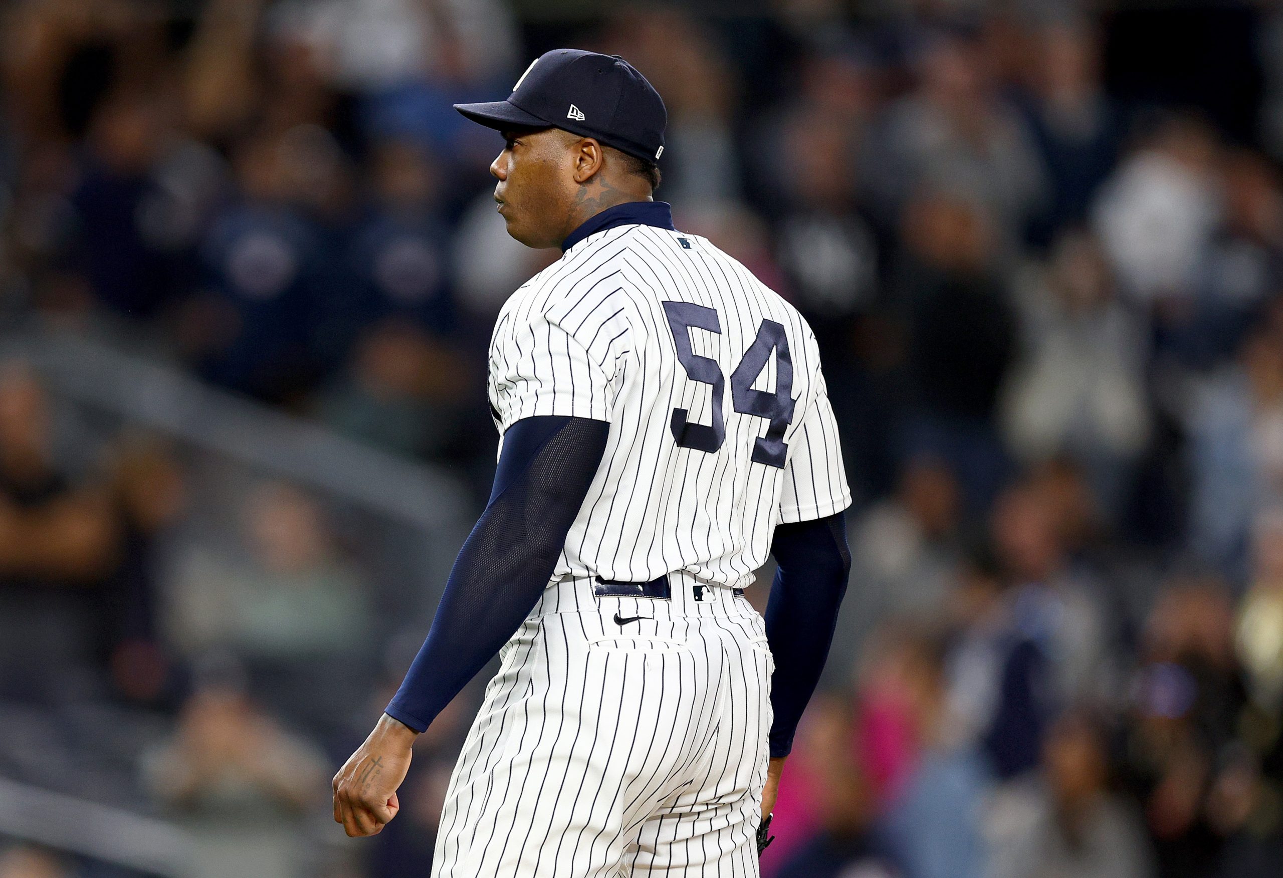 Aroldis Chapman photo 3