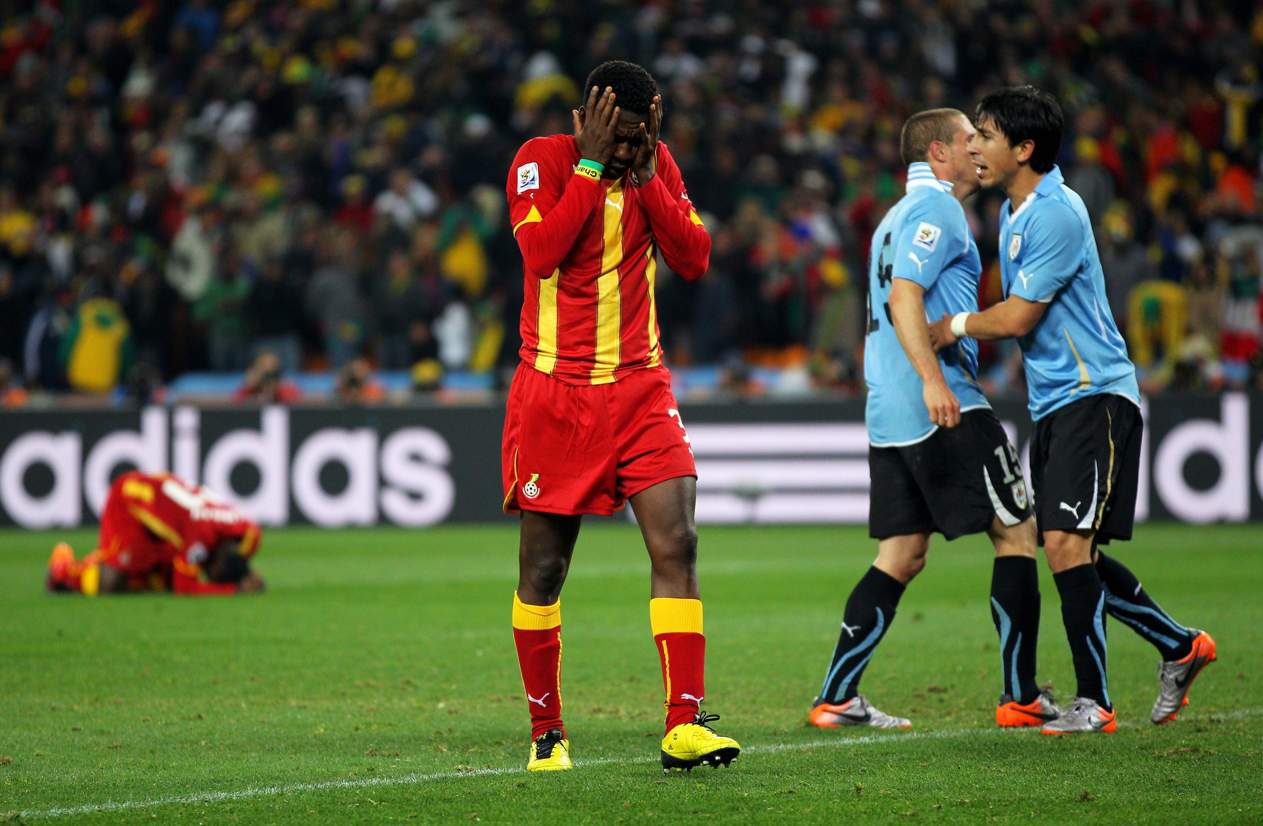 Asamoah Gyan photo