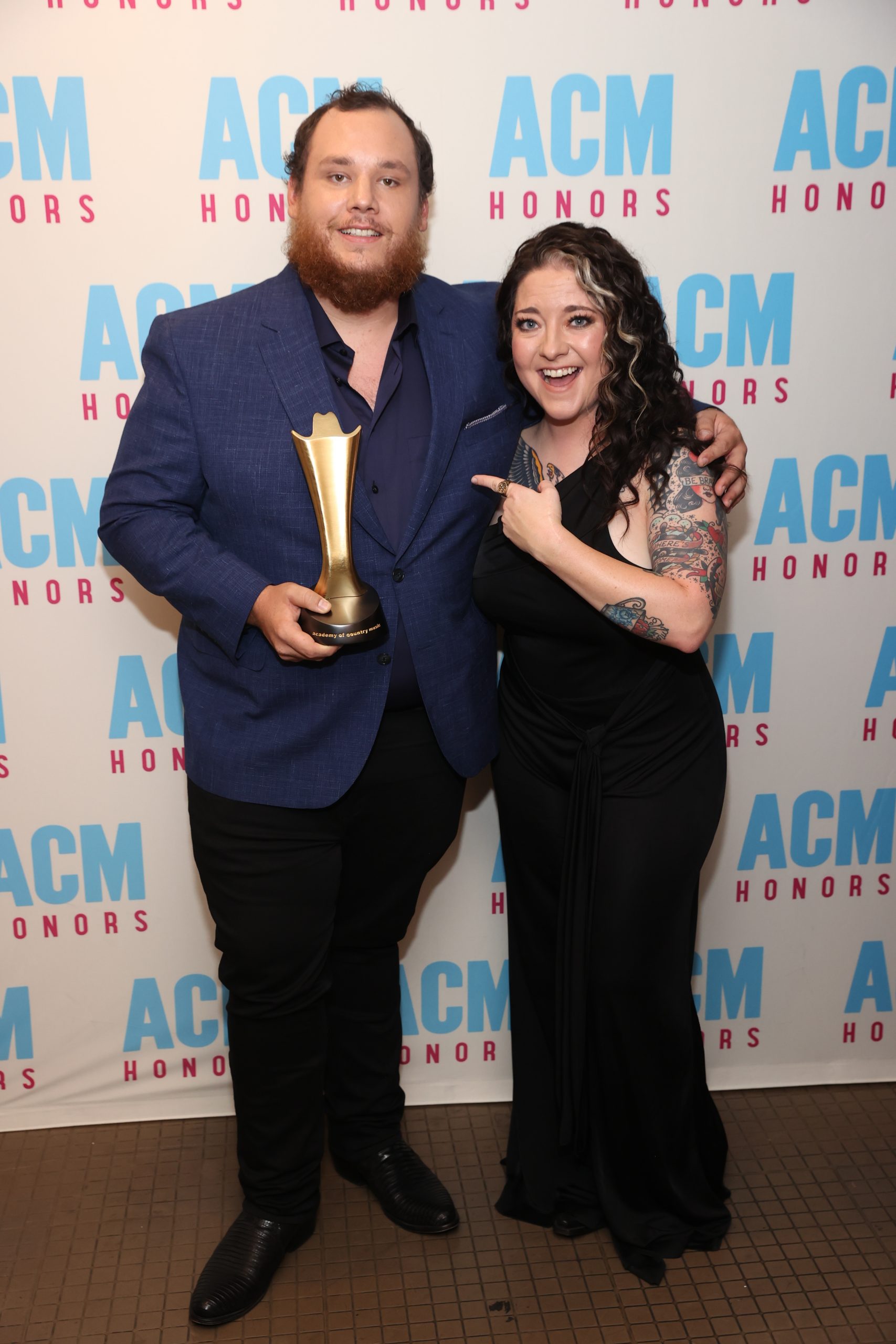 Ashley McBryde photo 3