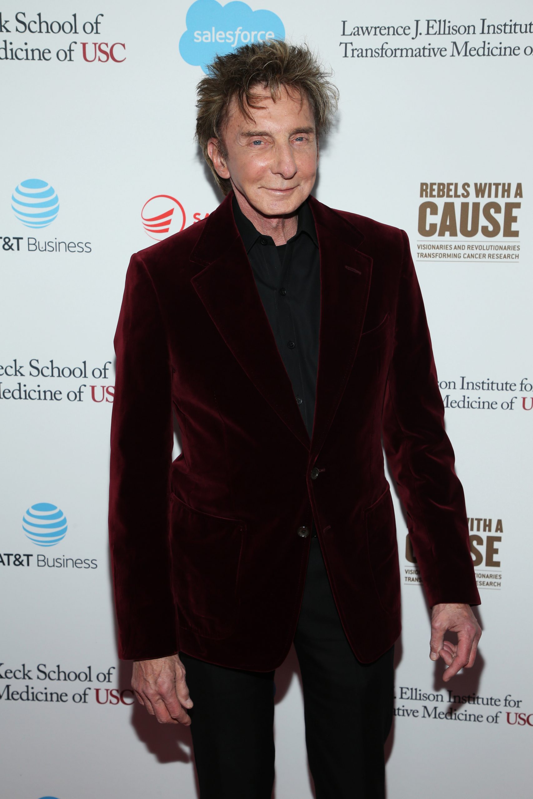 Barry Manilow photo 3
