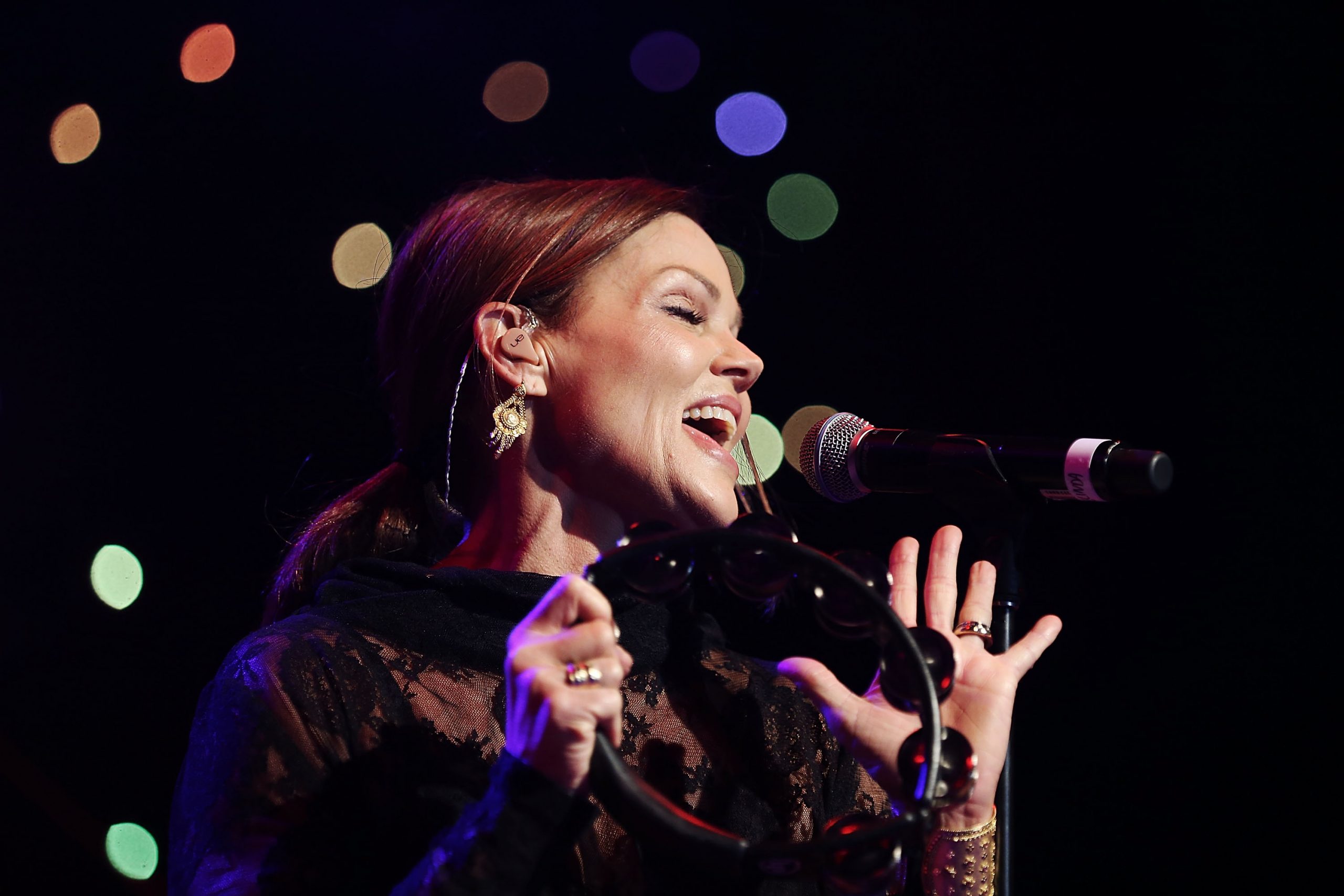 Belinda Carlisle photo 3