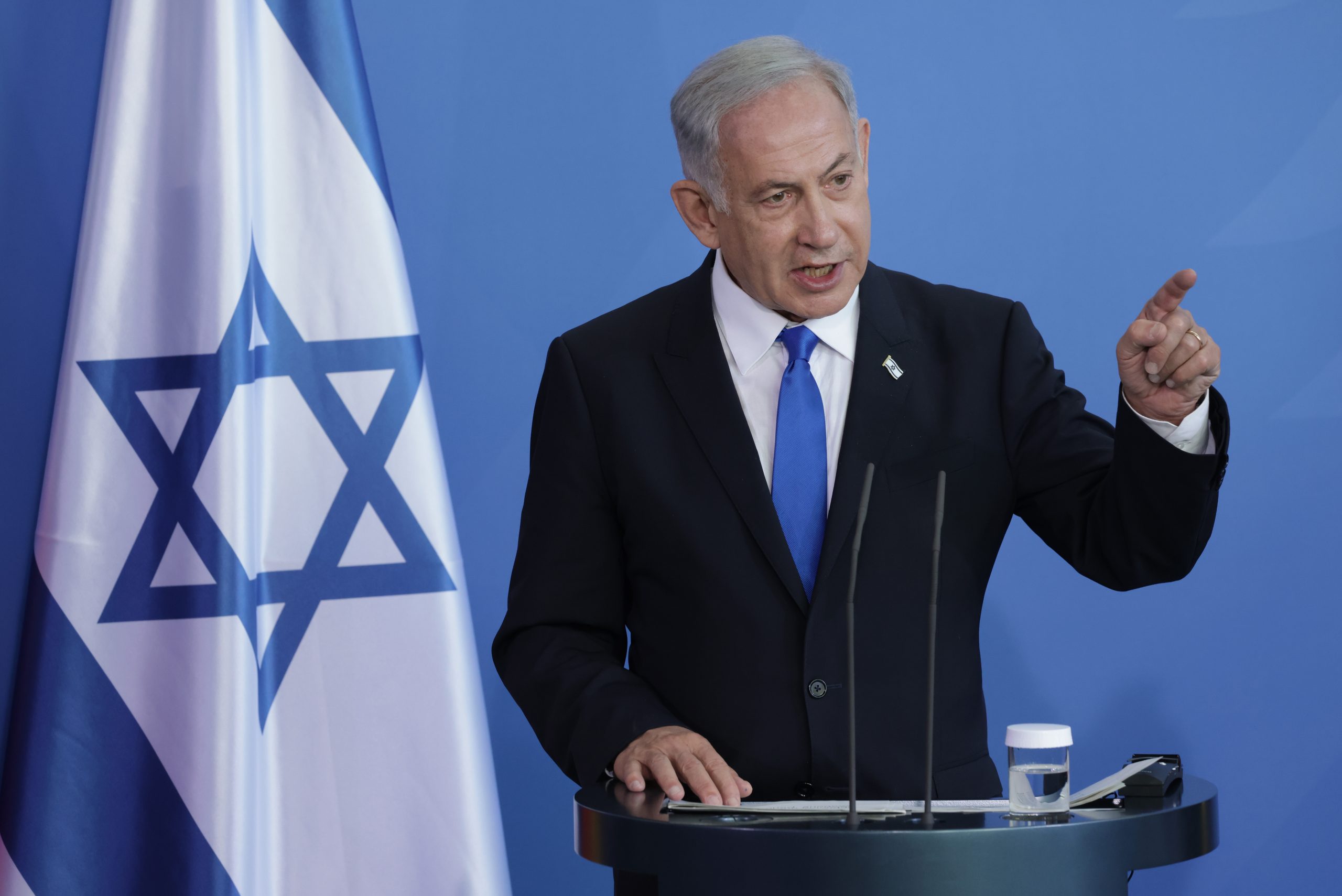 Benjamin Netanyahu photo 3