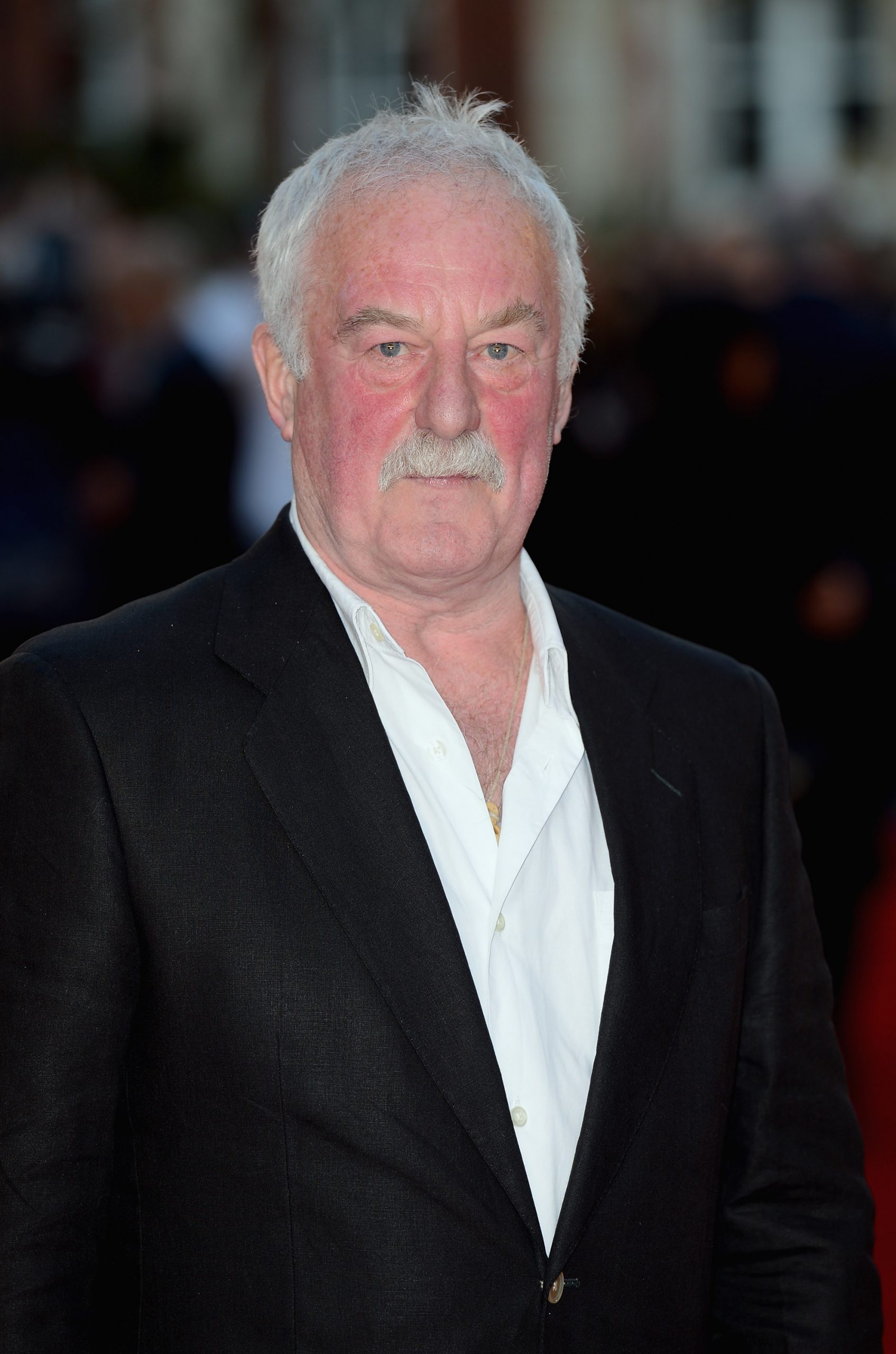 Bernard Hill photo