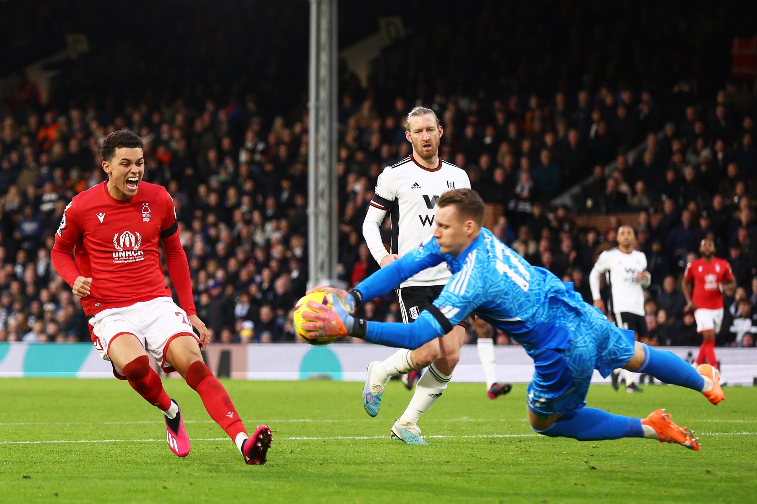 Bernd Leno photo