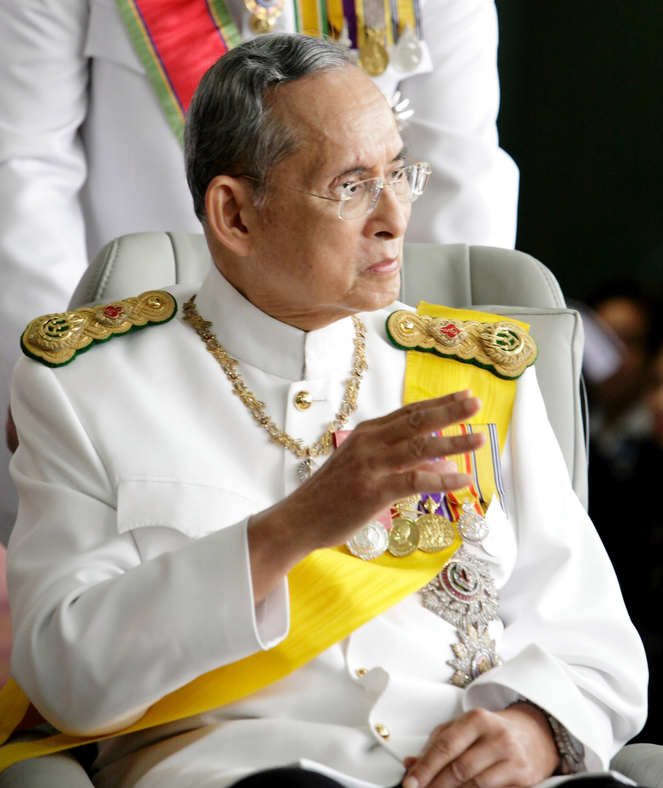 Bhumibol Adulyadej photo