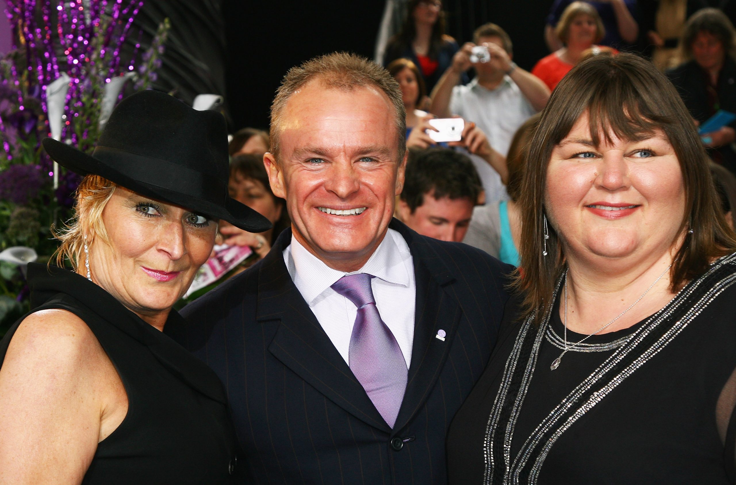 Bobby Davro photo 3