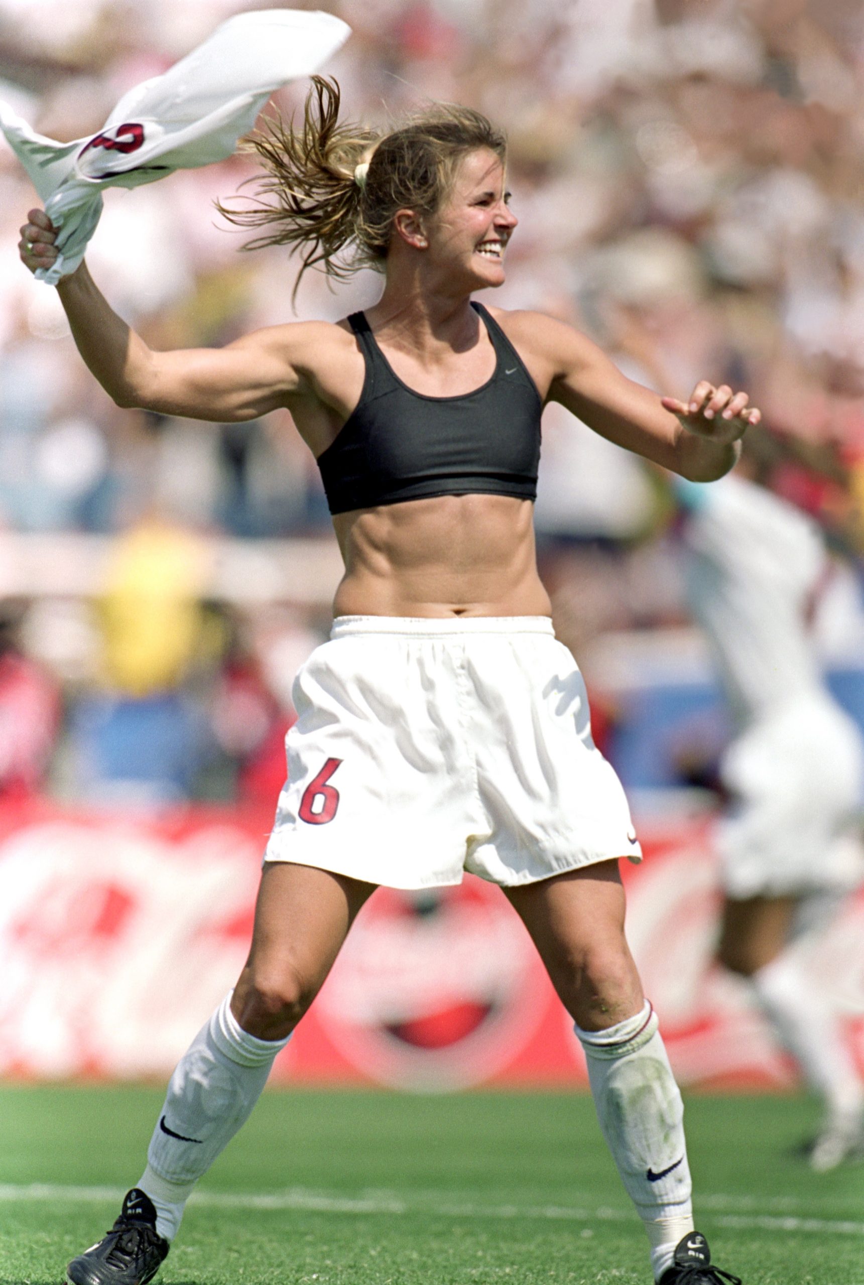 Brandi Chastain photo 2