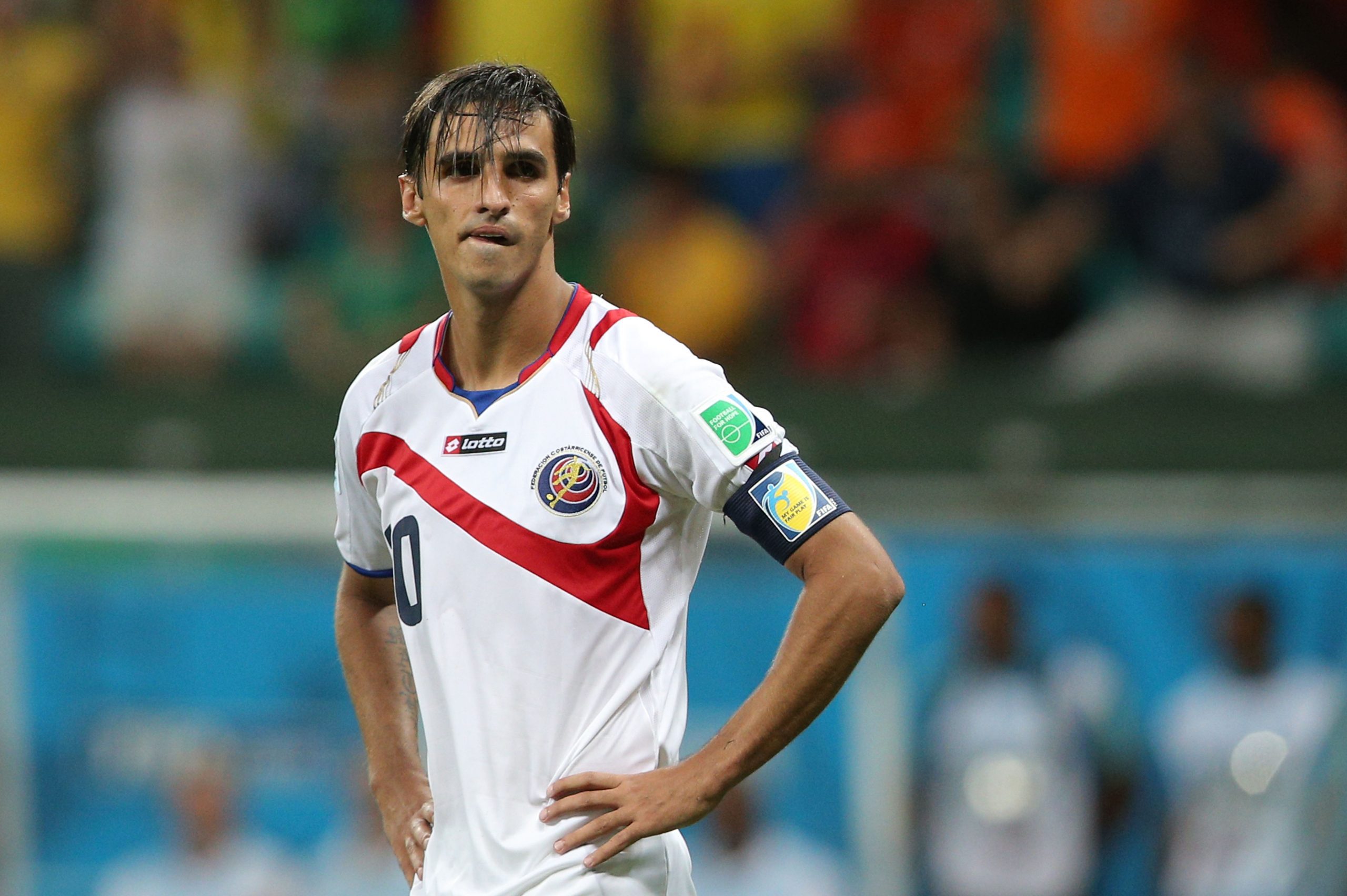 Bryan Ruiz photo 3