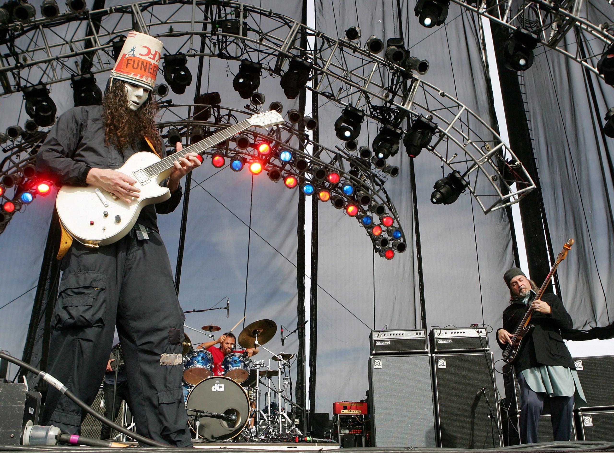 Buckethead photo 3