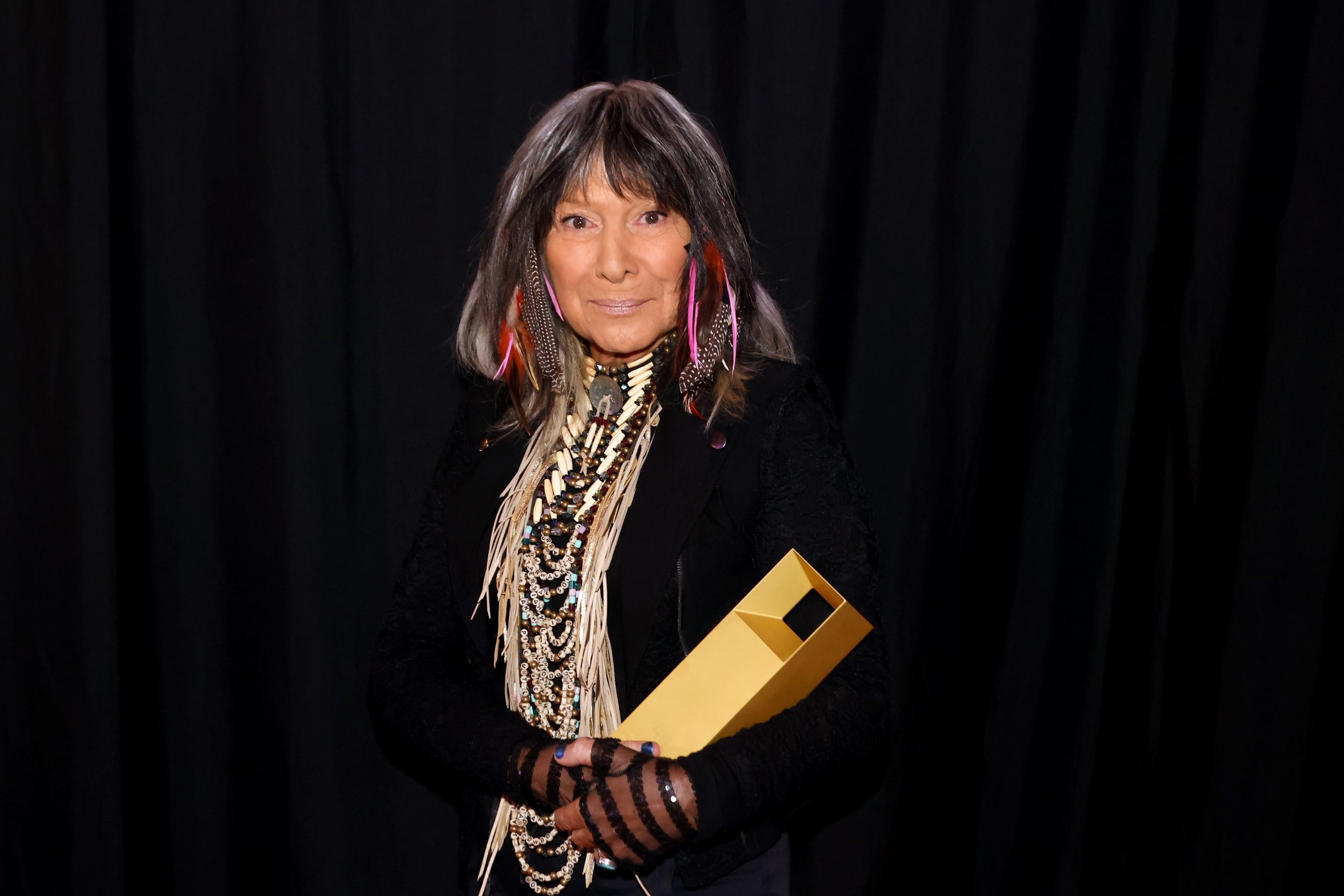 Buffy Sainte-Marie photo 3