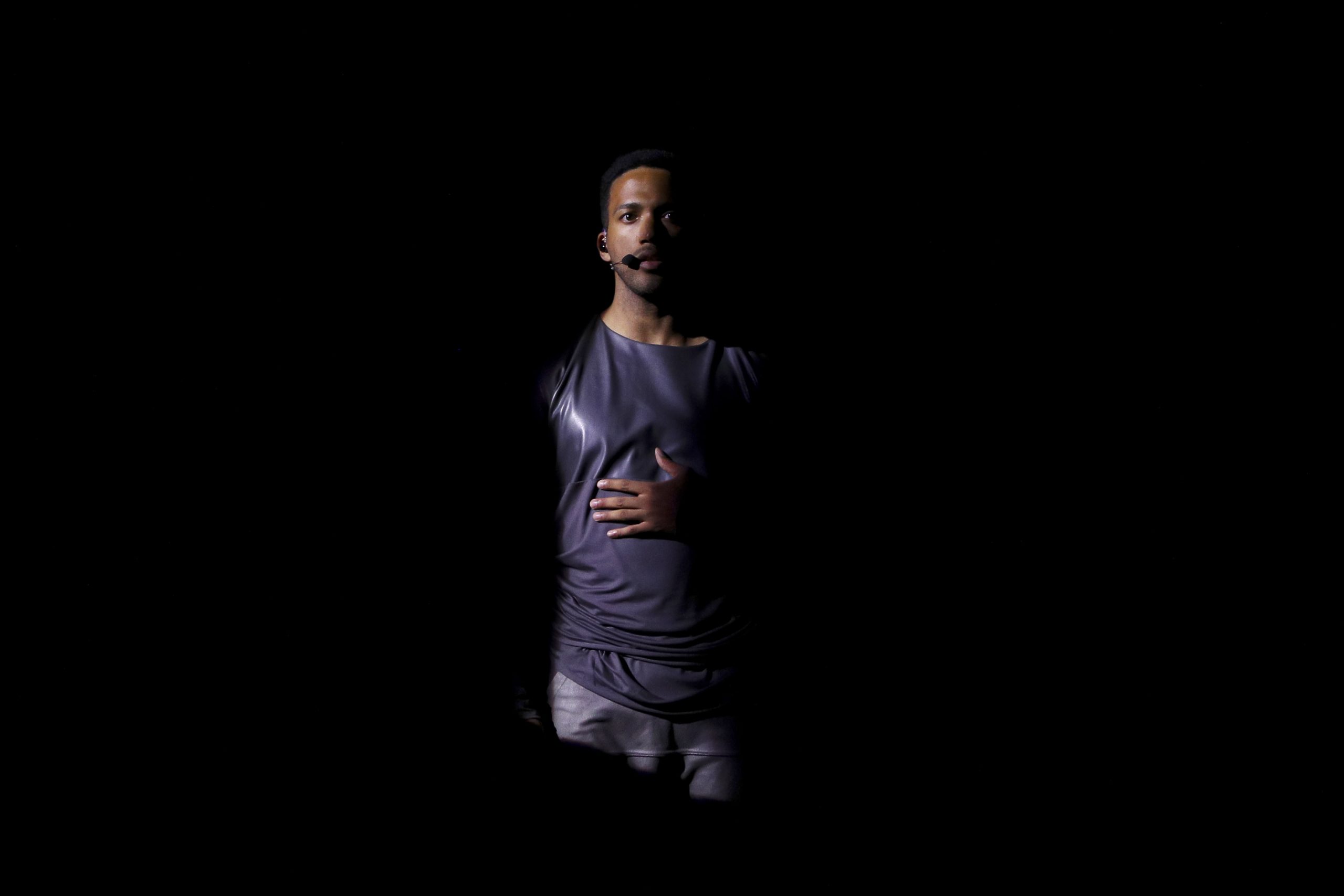 Cesár Sampson photo