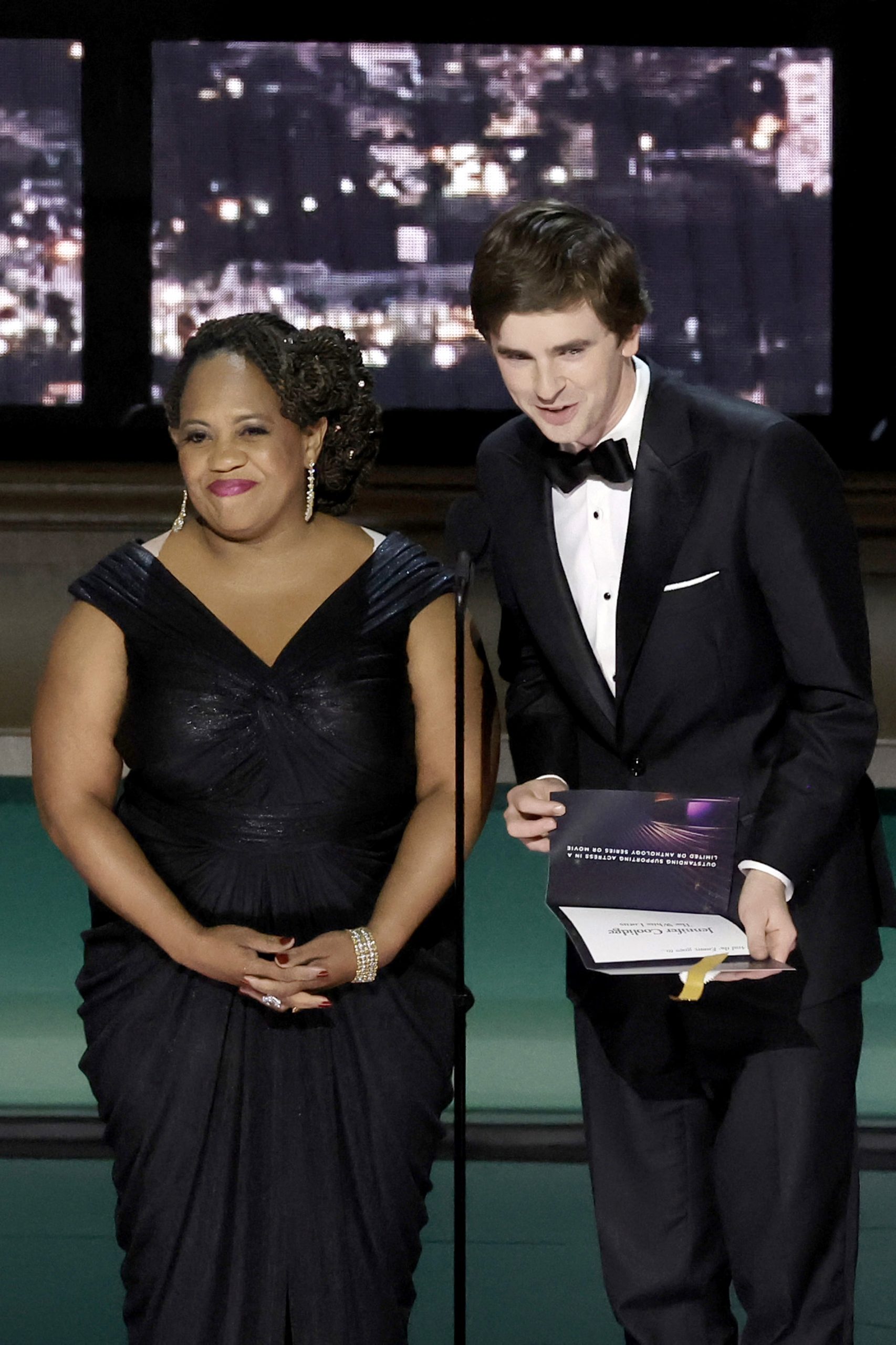 Chandra Wilson photo